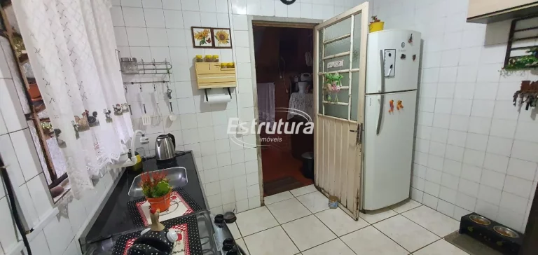 Imagem Belíssima casa multi-familiar no bairro Perpétuo Socorro