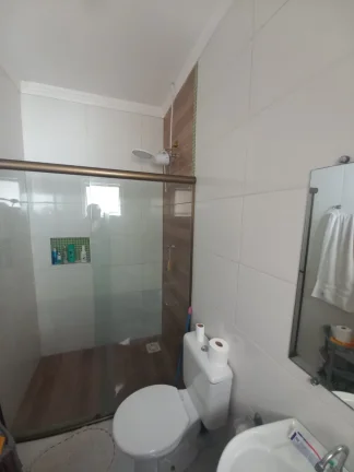 Imagem Venda de Casa em Condomínio de Luxo em Jardim Santa Marta, Sorocaba-SP: 2 Quartos, 1 Suíte, 2 Salas, 2 Vagas, 75,30m²!
