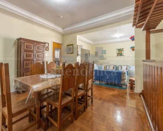 Imagem Apartamento em Higienópolis com 3 quartos sendo 1 suite e 1 vaga, 217 m2