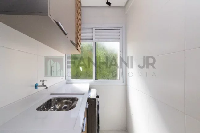 Imagem O Residencial Means do Campo oferece apartamentos de 58m² com 2 dormitórios, sendo 1 suíte, sala para 2 ambientes com varanda, cozinha ampla, 2 wc, ár