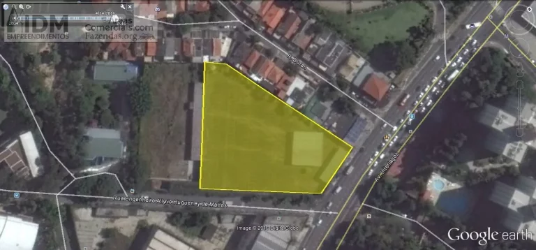 Imagem Terreno à Venda, 5350 m² na Av. Interlagos (Zona Mista) - São Paulo - SP