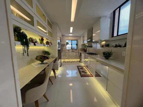 Imagem Luxo e Exclusividade: 4 Suítes Frente Mar com Varanda Gourmet no Melhor Ponto da
