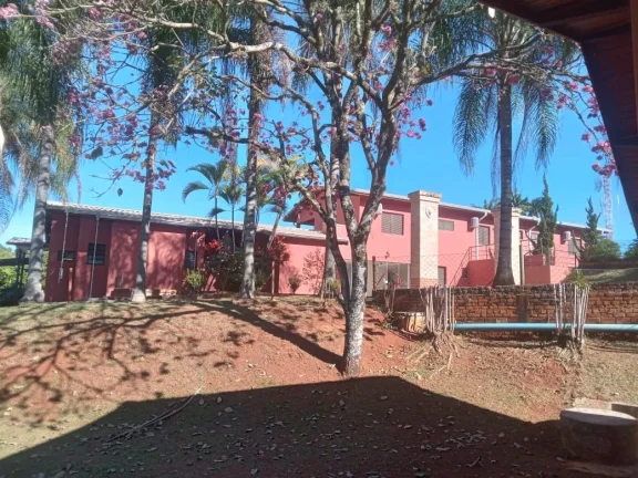 Imagem Propriedade Exclusiva à Venda em São Paulo: 34 Quartos, 34 Suítes, 34 Banheiros, 34 Vagas de Garagem, 14.260 m² de Área no Bairro Nobre!