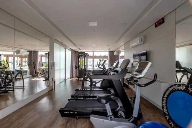 Imagem Apartamento com 3 suítes e 2 vagas de garagem no Centro em Balneário Camboriú