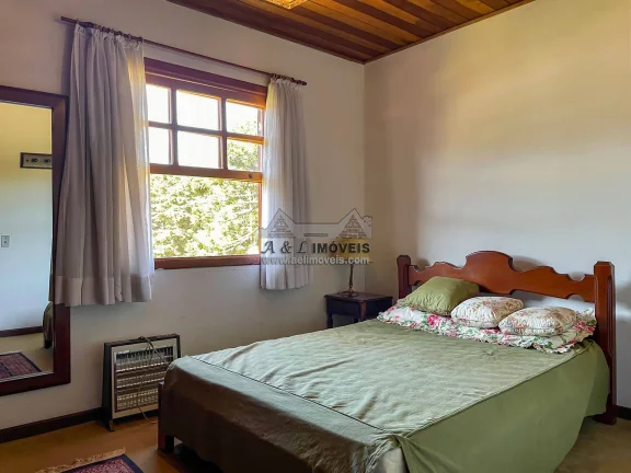 Imagem Apartamento à venda em Campos do Jordão – Com 05 dormitórios e 03 suítes