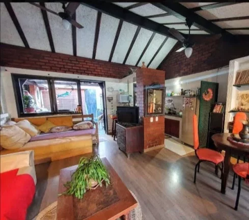 CASA EM CONDOMINIO RESIDENCIAL em Cabo Frio - RJ, Palmeiras