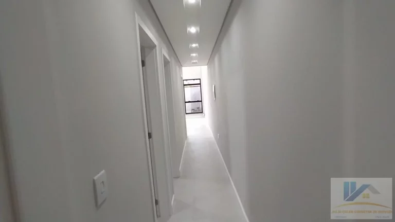 Imagem Casa para Venda em São José dos Pinhais, Cruzeiro, 3 dormitórios, 1 suíte, 2 banheiros, 3 vagas