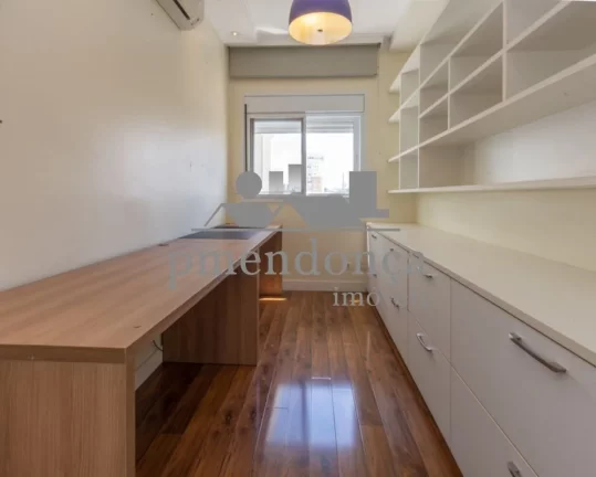 Imagem Apartamento em Perdizes Nobre com 3 suites e 4 vagas, 158m².