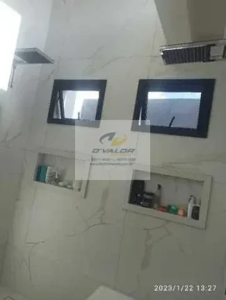 Imagem Vendo casa em condomínio fechado, com 233m², 3 suítes s/ 1 master, cozinha c/ ilha, área gourmet, 4 vagas