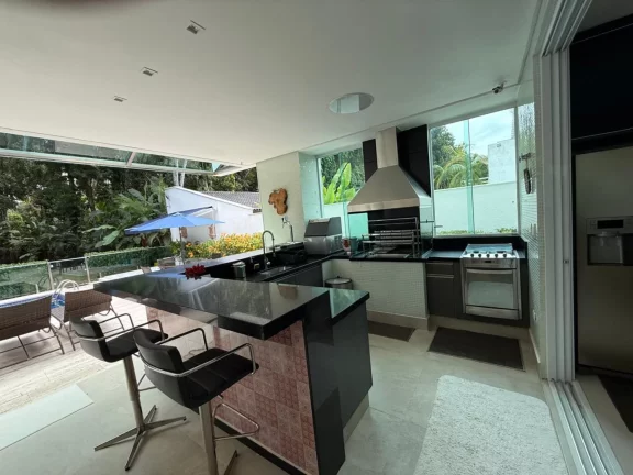 Imagem Incrível mansão à venda em Riviera de São Lourenço Módulo 21: 6 quartos, 6 suítes, 3 salas, 705m². Venha conferir!