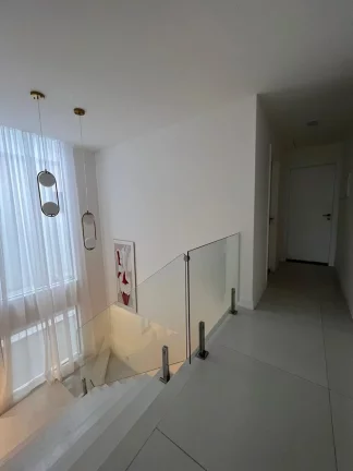 Imagem Casa com 4 Quartos para Alugar, 350 m² em Barra Da Tijuca - Rio De Janeiro