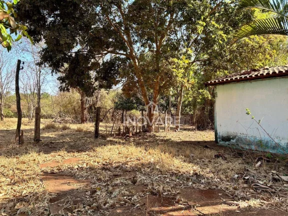 Imagem Rancho com 1 dormitório à venda por R$ 600.000,00 - Zona Rural - Araporã/MG