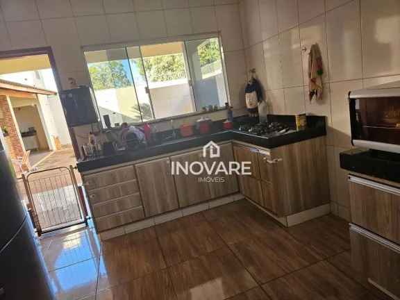 Imagem Casa com 3 dormitórios à venda, 180 m² por R$ 510.000,00 - Setor Santos Dumont - Itumbiara/GO