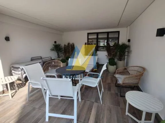 Imagem Apartamento com 1 dormitório para alugar, 24 m² por R$ 2.190/mês - Centro.