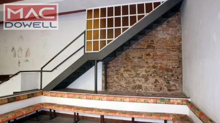 Imagem Prédio Comercial de 565 m² com 3 andares - Centro/RJ