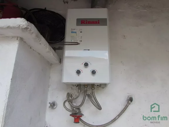 Imagem Casa de 4 dorm. pode ser comercial ou residencial para venda, Menino Deus, Porto Alegre - CA2472