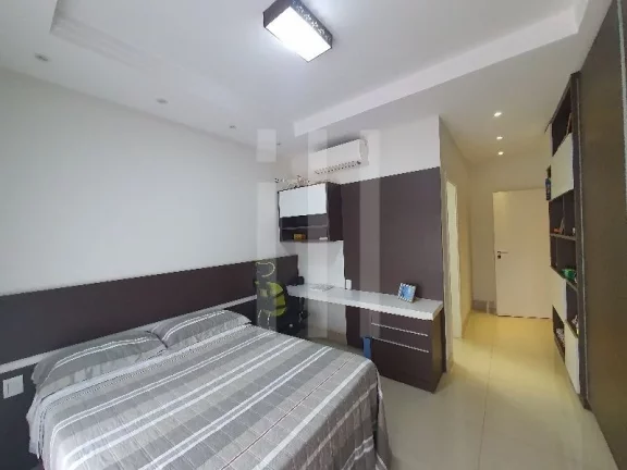 Imagem SOBRADO COM ELEVADOR CONDOMINIO IPE AMARELO VILA DO GOLFE