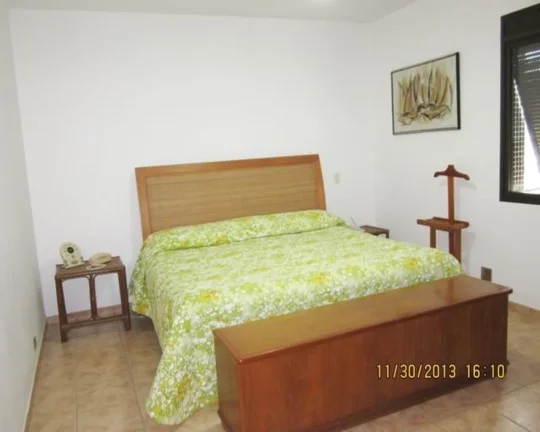 Imagem Apartamento à venda no Guarujá na Praia das Pitangueiras