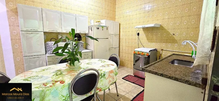 Imagem Casa Sobrado com 5 quartos ( dormitórios) 3 Banheiros e 2 Vagas no Jardim D Abril