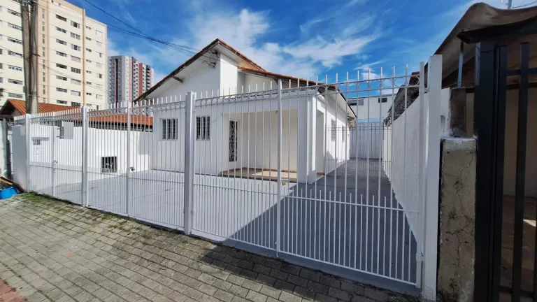 Imagem Casa com 2 dormitórios para alugar, 83 m² por R$ 3.775,00/mês - Vila Adyana - São José dos Campos/SP