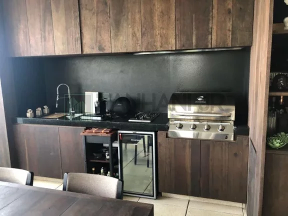 Imagem Luxuosa cobertura duplex de alto padrão na cobiçada Vila Nova Conceição, com incríveis 411m² e 5 vagas de garagem. Com um design clean e moderno, as