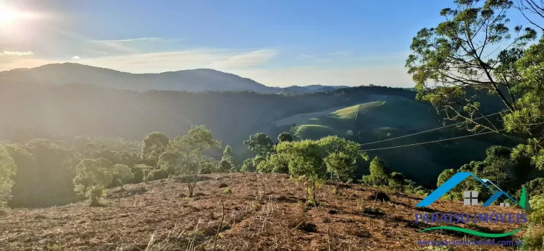 Imagem Seu Paraíso Particular Espera por Você em Gonçalves!
