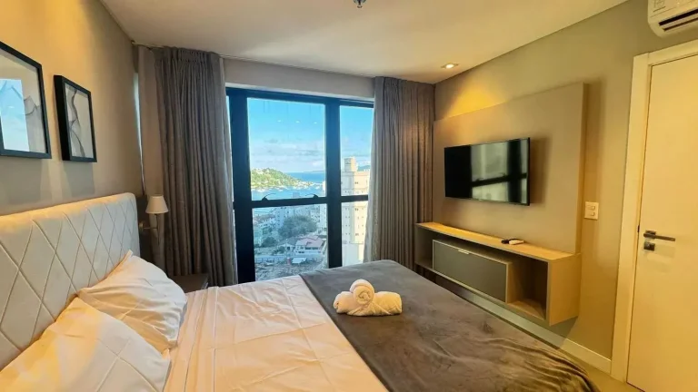 Imagem Apartamento mobiliado de 1 dormitório e 1 vaga na Meia Praia, Itapema/SC