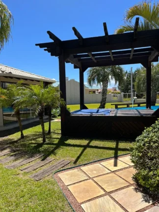 Imagem Casa em Condominio 4 Dormitórios - Bairro Capão Novo