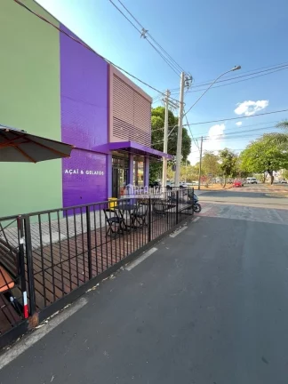 Imagem Ponto Comercial à venda no bairro Estados Unidos na Praça Carlos em Uberaba. (Loja de Açai).