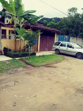 Imagem Casa com 4 dormitórios à venda, 127 m² por R$ 475.000,00 - Perequê-Açu - Ubatuba/SP