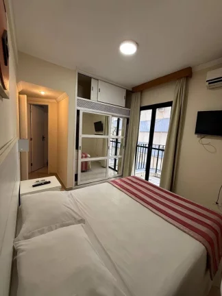 Imagem Flat com 1 Quarto e 1 banheiro à Venda, 41,09 m² no CORAÇÃO DO GONZAGA!