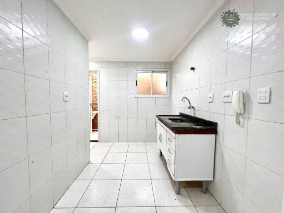 Imagem Casa de condomínio com 2 dormitórios à venda, 65 m² por R$ 370.000 - Canto do Forte - Praia Grande/SP