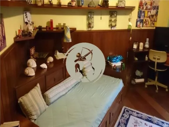 Imagem SOBRADO LOCALIZADO NO MELHOR CONDOMINIO FECHADO DE SANTOS CASA MUITO BEM DISTRIBUIDA INTEGRADA COM A...