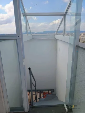 Imagem Cobertura à venda e locação no Alto da Lapa São Paulo SP com 1 dormitório e 56m².