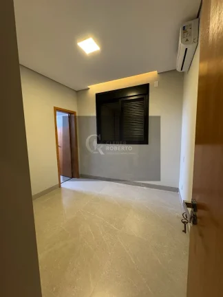 Imagem SOBRADO condomínio VILA ROMANA II