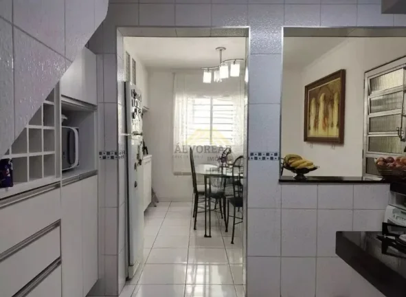 Imagem Lindo Sobrado com Edícula – 2 Suítes e 2 Vagas