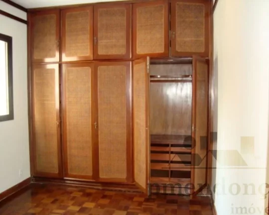 Imagem Excelente apartamento com living para 3 ambientes, varanda, lavabo, 3 suítes, ampla cozinha, área ...