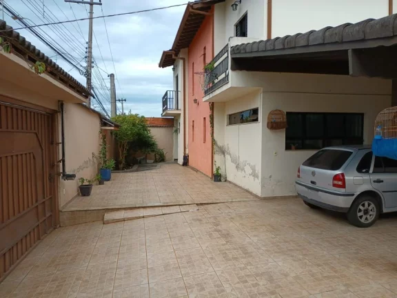 Imagem Sobrado com 3 dormitórios à venda, 159 m² por R$ 649.000,00 - Vila Nova Cintra - Mogi das Cruzes/SP