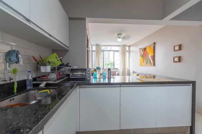 Imagem Oportunidade Apartamento Reformado 3 Quartos ,90m² a 200m do Metrô Vila Mariana