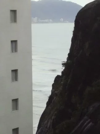 Imagem Local Nobre, Morro do Maluf, Prédio Novo, Lazer, 2 Garagens, Excelente Apartamento,50 Metros da Praia da Enseada ou Pitangueiras.