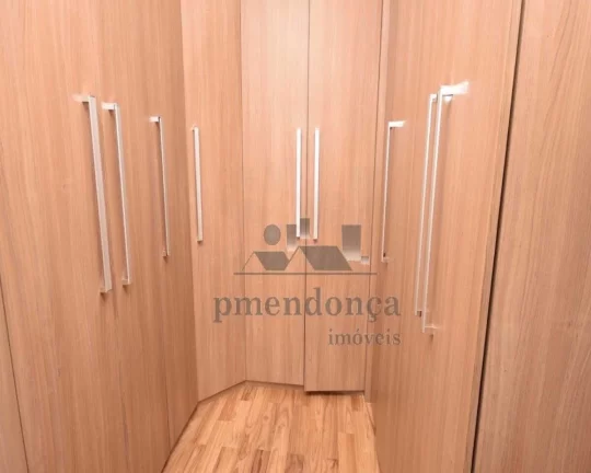 Imagem Amplo apartamento duplex, bem distribuído, com living para 02 ambientes, terraço gourmet 04 dormit...
