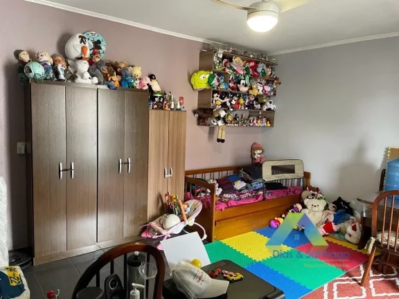 Imagem SANTO ANDRÉ Sobrado 280M², 3 dormitórios, 2 vagas, espaço gourmet, com ótima localização e valor !!!