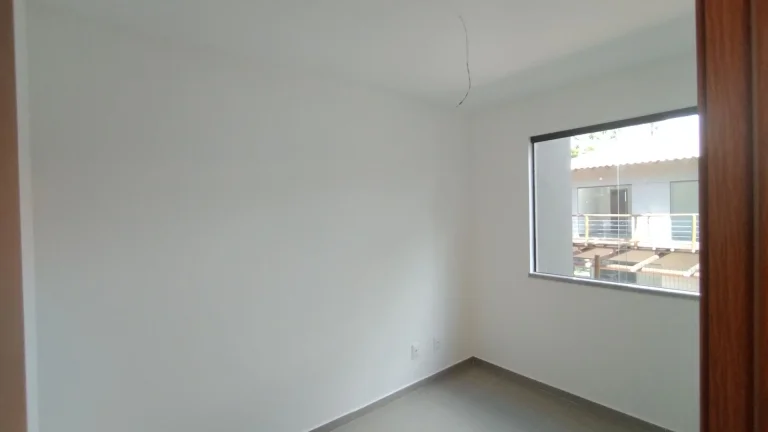 Imagem Casa em Condomínio à venda em Praia do Forte, Mata de São João - Churrasqueira, Piscina e Quadra de Tênis