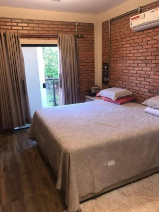 Imagem Sobrado Jardim Nova Limeira - 100M², 3 Dorms, Closet, 1 Vaga, Varanda.