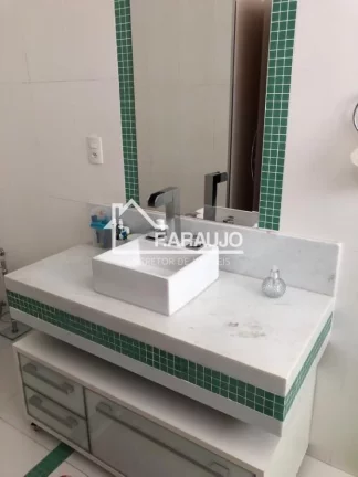Imagem Casa em Condomínio à venda em Villa dos Inglezes com 314m² 3 suítes, 4 vagas