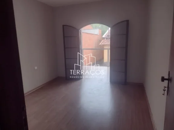 Imagem CONFORTÁVEL CASA COM DOIS DORMITÓRIOS - JARDIM BERTIOGA - VÁRZEA PAULISTA