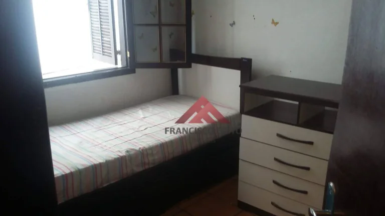 Imagem Casa com 3 dormitórios à venda por R$ 220.000,00 - Rocha - São Gonçalo/RJ
