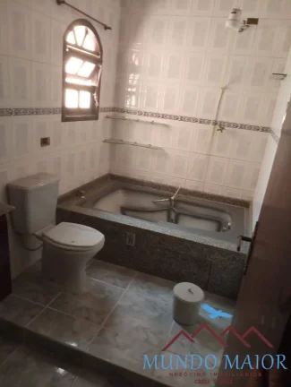 Imagem Sobrado com 4 Quartos e 3 banheiros à Venda, 150 m -Vila LInda !!!!!