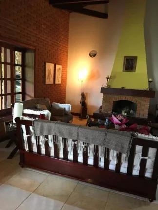Imagem Descubra uma verdadeira joia do alto padrão no interior de São Paulo VENDO Casa a venda no condomínio Parque Residencial Colina das Estrelas