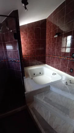 Imagem VENDO ESTA ESPETACULAR COBERTURA NO CENTRO DE NOVA FRIBURGO RJ.